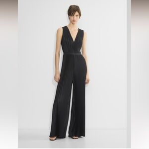 Aritzia Babaton mutual black satin pleated jumpsuit size 0